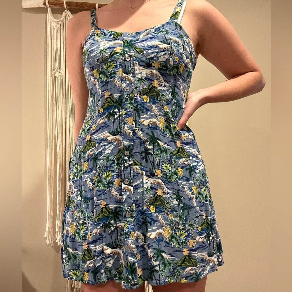 Beach pattern dress